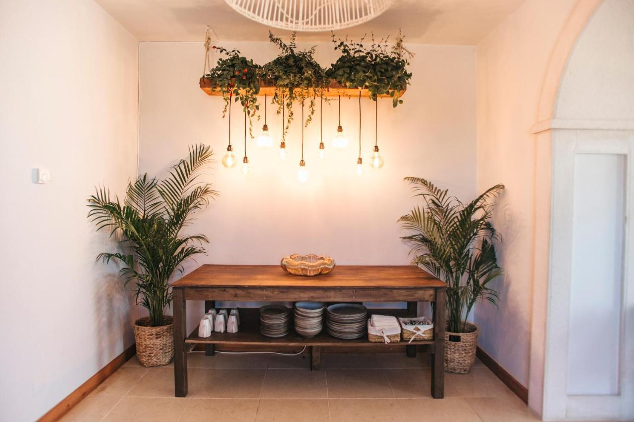 Dreamsea Surf Guest House Gouveia  Ngoại thất bức ảnh